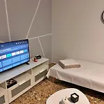 Semesterbostad Aμvrosia Square - Free Wifi, Smart Tv, 2' λεπτά από την παραλία Petalídhion