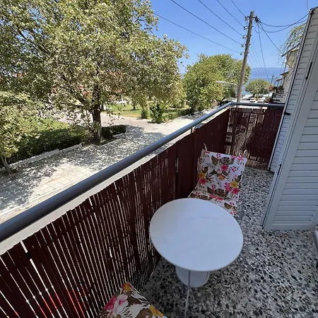 Holiday home Aμvrosia Square - Free Wifi, Smart Tv, 2' λεπτά από την παραλία Petalidi